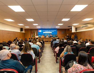 Pautas no Congresso podem gerar prejuízo a municípios superior a R$ 8 bilhões