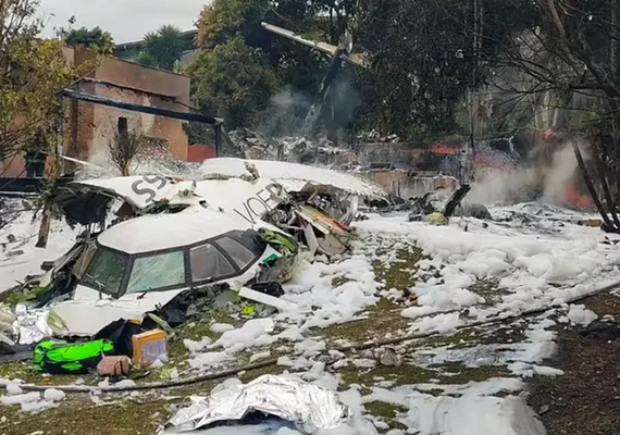 Equipe francesa auxilia na remoção de motores da aeronave da Voepass