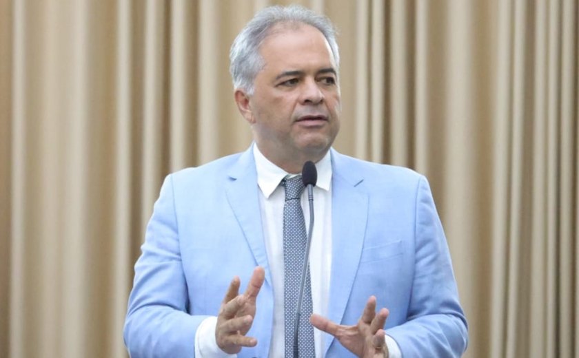 Deputado destaca pacote histórico de obras para a Grande Maceió