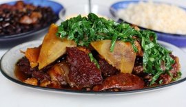 Feijoada da Maria Gorda completa 35 anos e inaugura nesta noite loja modelo em Maceió.