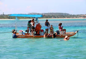 Praia do Toque e suas piscinas naturais