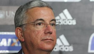 Arnaldo Barros anuncia saída de diretoria de futebol do Sport