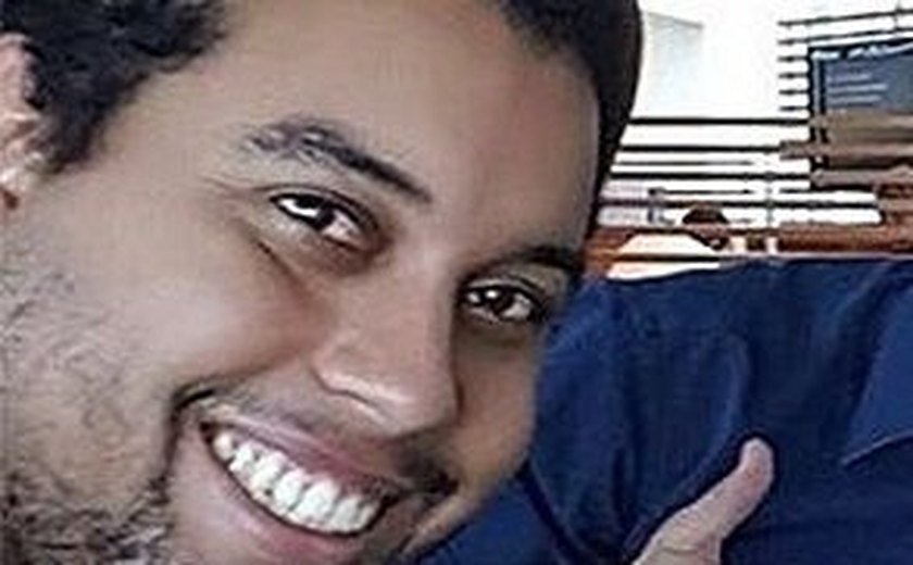 Suspeito de assassinato, músico do Karametade foge do Brasil