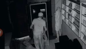 Homem arromba porta de loja e  furta vários itens do estabelecimento comercial