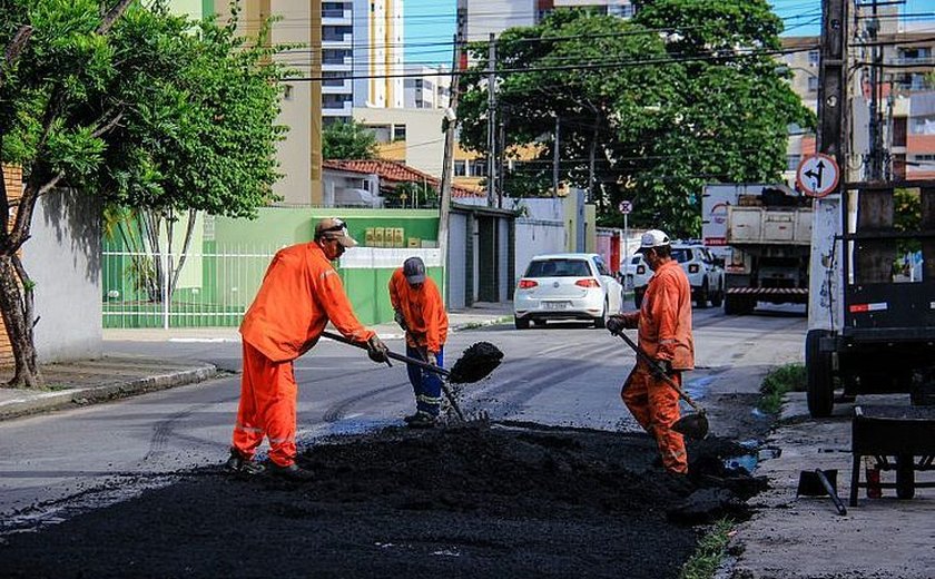 Prefeitura intensifica obras de pavimentação em corredores de transporte