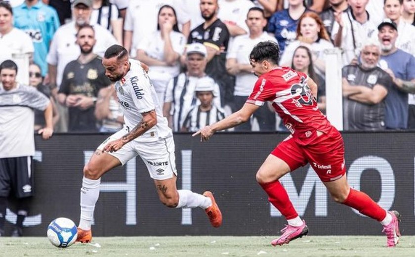 CRB vence o Santos por 2x0 e garante permanência na Série B