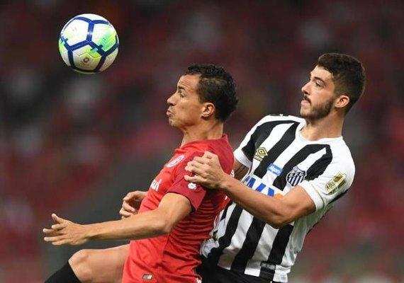 Damião e Gabigol marcam, e Internacional empata com o Santos