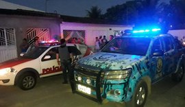 PC cumpre mandados, prende quatro e apreende menores e armas em Teotônio Vilela