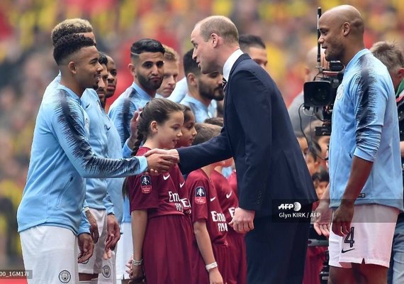City faz 6 a 0 no Watford, vence Copa da Inglaterra e fatura Tríplice Coroa