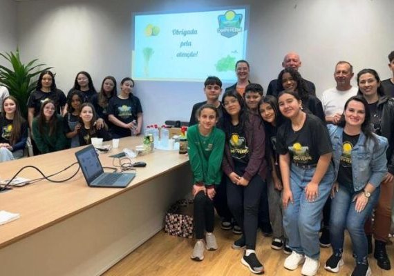 Alunos do Projeto Cooperativas Escolares apresentam projetos em Xanxerê