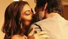 'A Força do Querer': Bibi é flagrada aos beijos com Caio na frente de sua casa