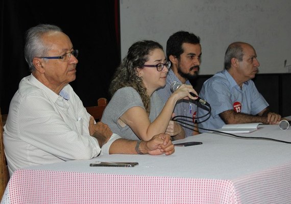 Grupo de médicos de Alagoas posiciona-se contra o candidato Jair Bolsonaro