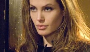 Angelina Jolie diz que tempo de vida dela 'está se esgotando'
