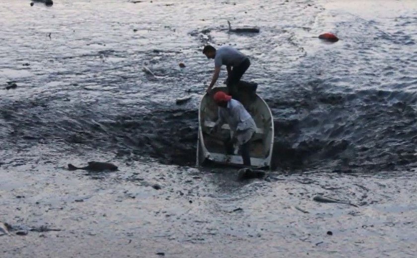 'Foi assustador', diz sobrevivente de barco 'sugado' em represa que secou em Franca