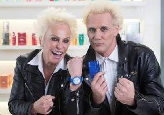 Ana Maria e Supla fazem compras juntos em novo comercial da Visa
