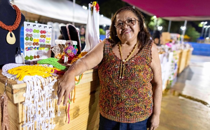Feira da mulher empreendedora valoriza artesanato e leva opção de lazer para moradores da parte alta