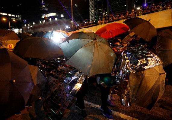 No 5º aniversário do movimento dos 'Guarda-chuvas', Hong Kong tem confrontos