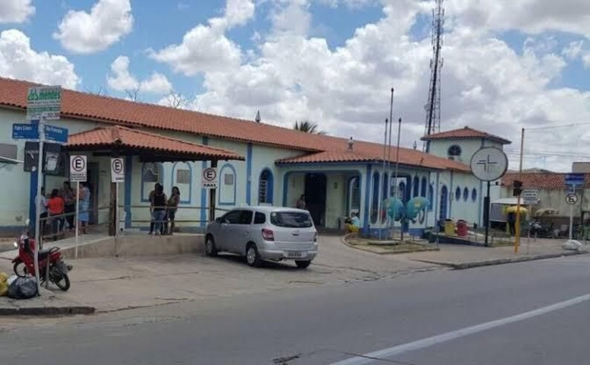 Aumento de casos de Covid-19 lotam Hospital de Arapiraca; diretores alertam população