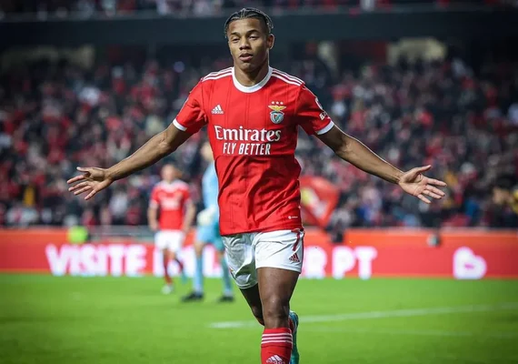 David Neres é convocado para a seleção brasileira no lugar de Raphinha