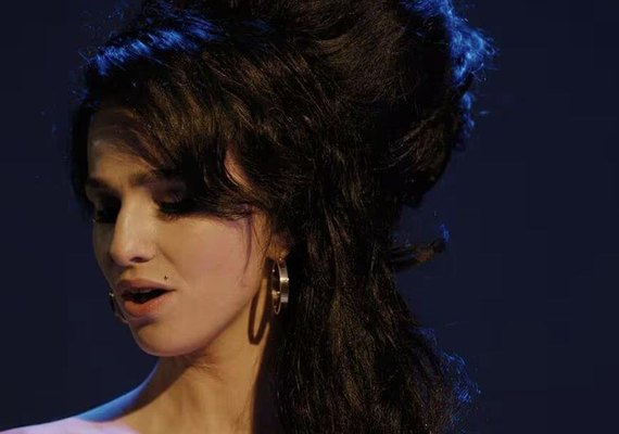 'Back to Black', cinebiografia de Amy Winehouse, tem primeiro trailer divulgado