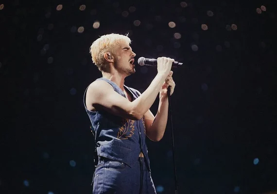 Cantor Jão anuncia pausa na carreira após fim de turnê: 'Quero virar um fantasma'