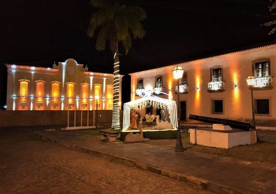 Penedo Luz destaca cartões postais e celebra o nascimento de Cristo