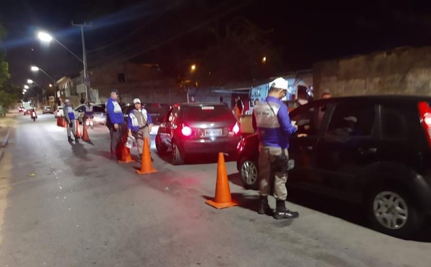 Durante ações, BPTran autua três motoristas por situação de alcoolemia em Maceió