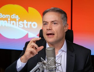 'Vamos fiscalizar 100% dos fretes e o piso será cumprido', afirma Renan Filho