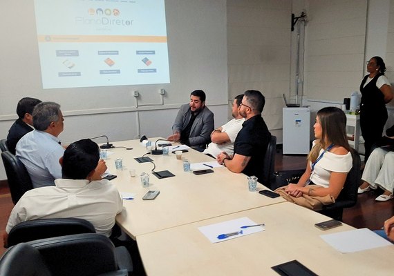 Câmara recebe secretário do Iplan para discutir andamento do Plano Diretor