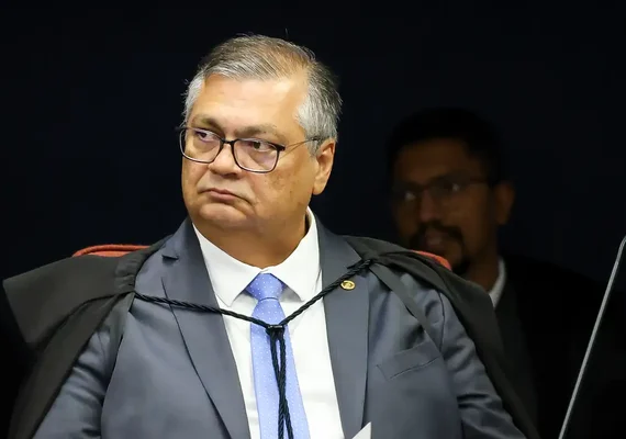 Flávio Dino proíbe saques em espécie de emendas parlamentares