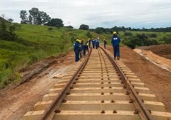 Polícia Federal investiga irregularidades nas obras da Ferrovia Norte-Sul