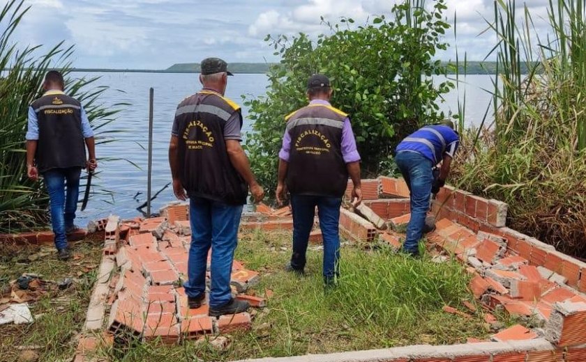 Convívio Social inicia retirada de construções irregulares em área de preservação ambiental