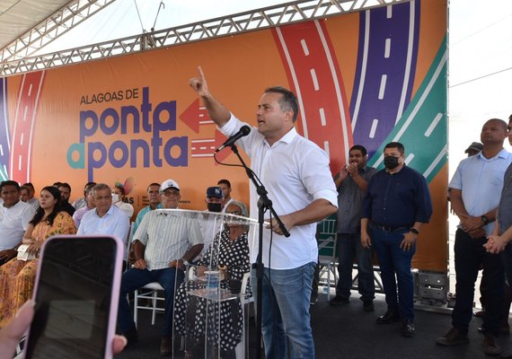 Renan Filho entrega R$ 15 milhões em obras estruturantes