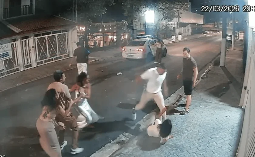 Mulher é espancada por noivos após pedir socorro em saída de casamento