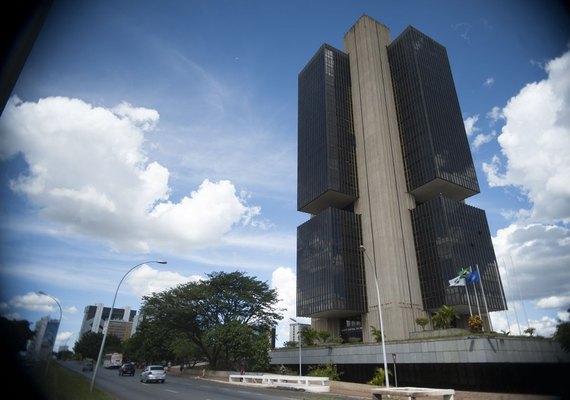 Após fortes chuvas, Hospital Helvio Auto alerta para os riscos de leptospirose