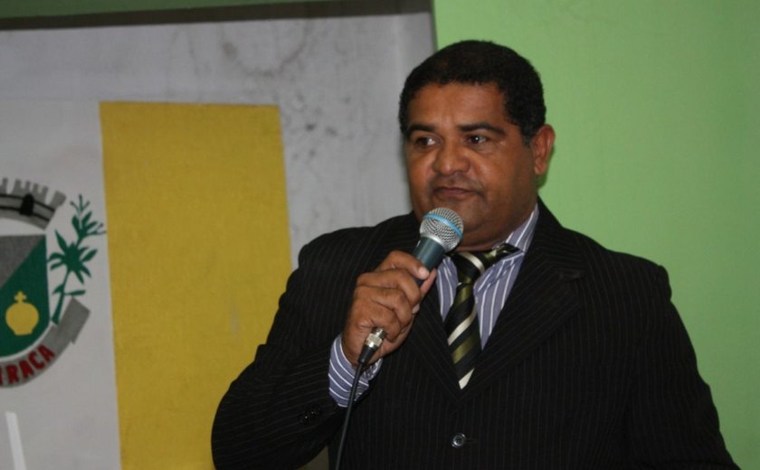 Moisés propõe debate sobre reajuste no IPTU em Arapiraca
