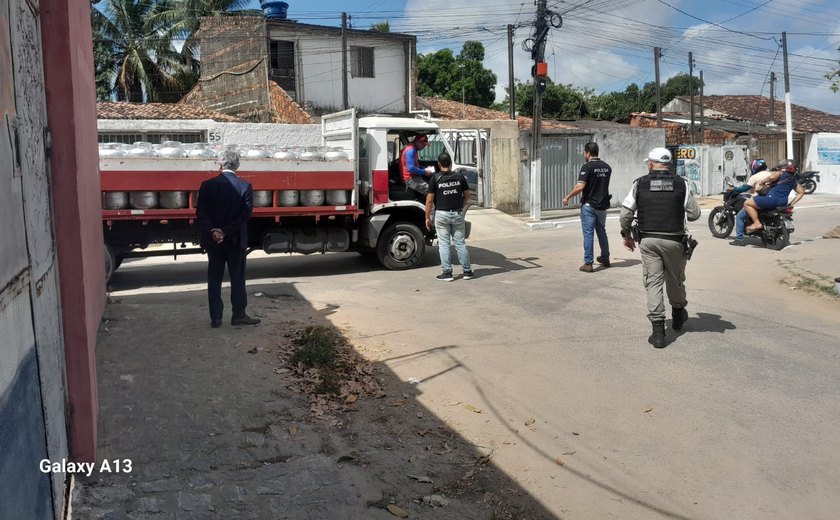 Operação contra comércio clandestino de gás é deflagrada em Maceió