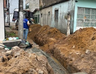 Infraestrutura inicia implantação de sistema de drenagem no Tabuleiro do Martins