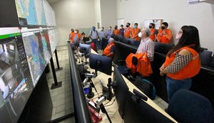 Pesquisadores de UFPE e UFRN conhecem monitoramento da área de subsidência em Maceió