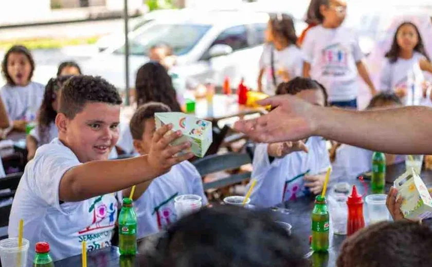 Estudantes de escolas municipais vão conhecer restaurantes de Maceió