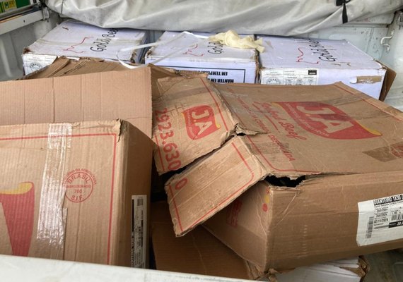 Vigilância Sanitária apreende 350 kg de charque estragado em estabelecimento na Levada