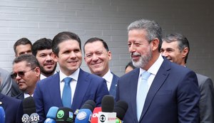 Arthur Lira anuncia Hugo Motta como candidato à presidência da Câmara