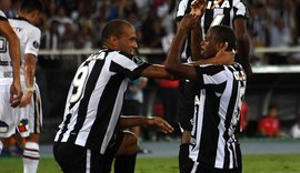 Botafogo vence Colo-Colo e larga em vantagem na Libertadores