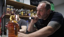 Carnaval: metanol em bebidas liga sinal de alerta nos estados