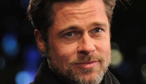 Galã Brad Pitt luta contra vício em drogas, diz jornal