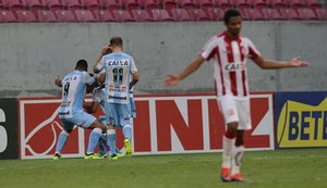 Londrina faz gol nos acréscimos, vence e rebaixa o Náutico para a Série C