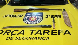 PM apreende armas e recupera veículo roubado em três municípios