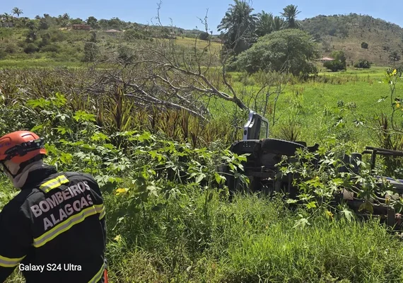 Homem morre após capotamento em avenida de Monteirópolis