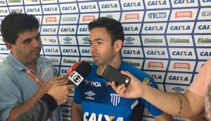 Há sete jogos sem perder, Avaí quer atenção para enfrentar o lanterna