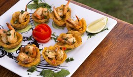 Beach Club da praia do Toque se consolida como meta do turismo gastronômico